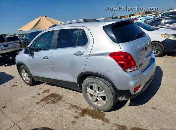 KL7CJLSB2KB871500 2019 CHEVROLET TRAX Серебряный Задняя левая четверть