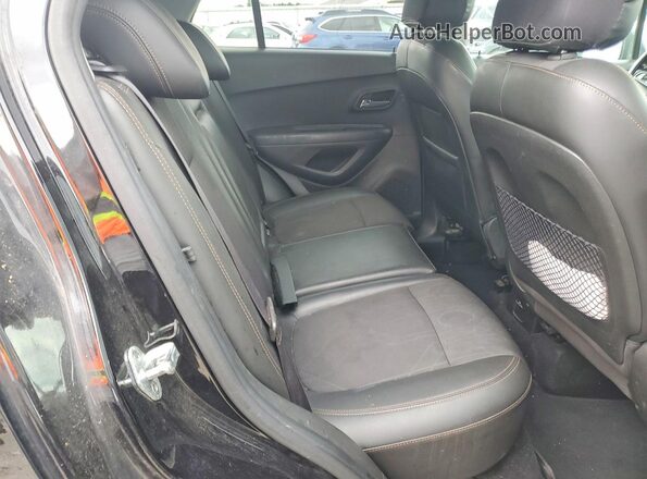 KL7CJLSB2LB009878 2020 CHEVROLET TRAX Черный Вид задних сидений