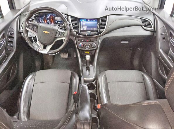 KL7CJLSB2MB347024 2021 CHEVROLET TRAX White Vista del salpicadero