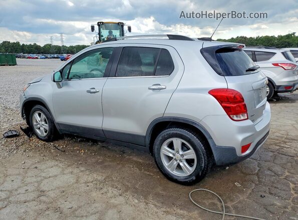 KL7CJLSB3JB644329 2018 CHEVROLET TRAX Серебряный Задняя левая четверть