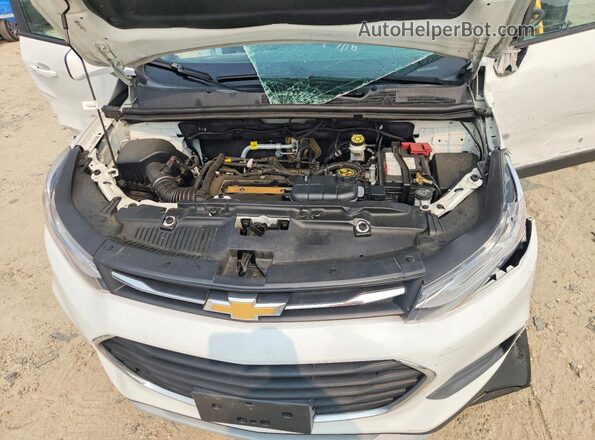 KL7CJLSB3MB353074 2021 CHEVROLET TRAX Белый Вид подкапотного пространства