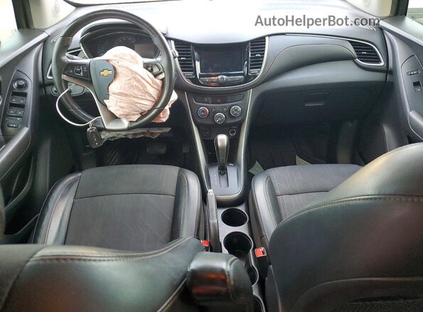 KL7CJLSB4LB016136 2020 CHEVROLET TRAX Black წინა პანელის ხედი