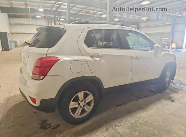 KL7CJLSB5HB228180 2017 CHEVROLET TRAX White Trasero derecho