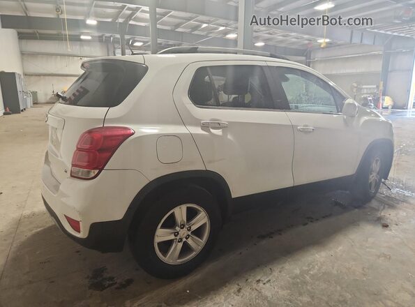 KL7CJLSB5HB228180 2017 CHEVROLET TRAX White 