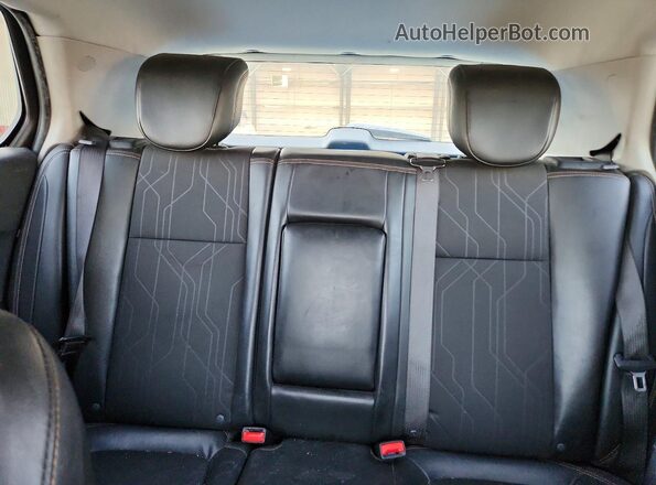 KL7CJLSB5MB307133 2021 CHEVROLET TRAX White Widok tylnych siedzeń