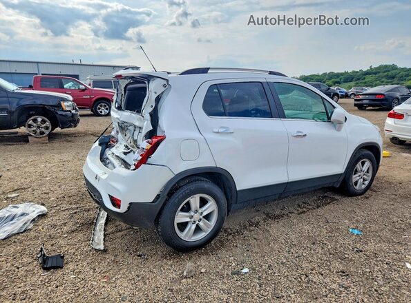 KL7CJLSB6KB881088 2019 CHEVROLET TRAX White Задня права чверть
