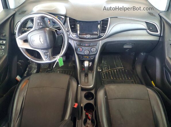 KL7CJLSB6LB043953 2020 CHEVROLET TRAX Черный Вид панели приборов