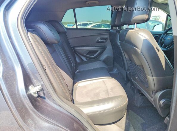 KL7CJLSB6MB327505 2021 CHEVROLET TRAX Blue Вид задньої частини салону