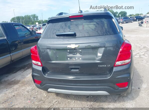 KL7CJLSB8JB573788 2018 CHEVROLET TRAX Серый 