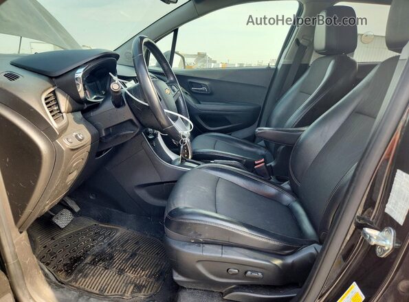 KL7CJLSB8KB748395 2019 CHEVROLET TRAX Черный Вид салона спереди