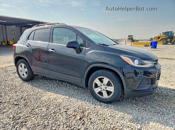 KL7CJLSB8KB748395 2019 CHEVROLET TRAX Черный Передняя правая четверть