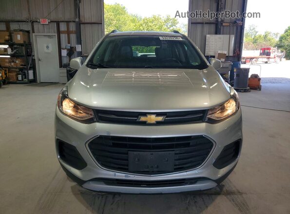 KL7CJLSB9KB777744 2019 CHEVROLET TRAX Silver Դիմացի տեսք