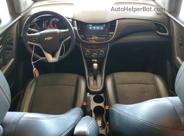 KL7CJLSB9KB879450 2019 CHEVROLET TRAX Black Dashboard view