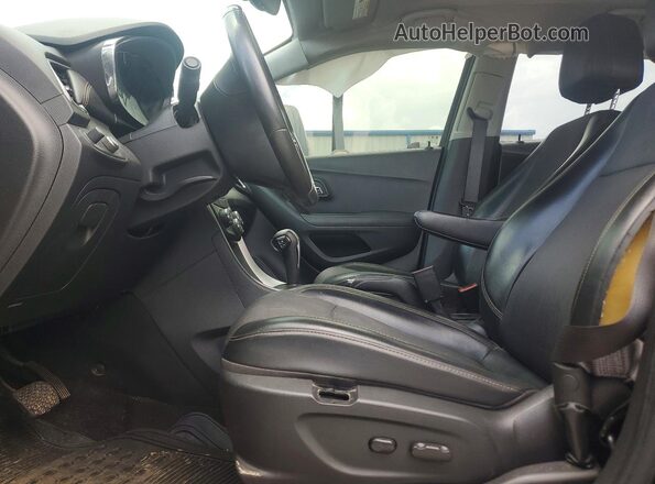 KL7CJLSB9KB954082 2019 CHEVROLET TRAX Черный Вид салона спереди