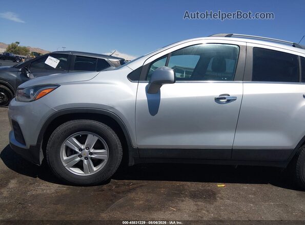 KL7CJLSB9KB963154 2019 CHEVROLET TRAX Серебряный Панорамный вид салона 360°