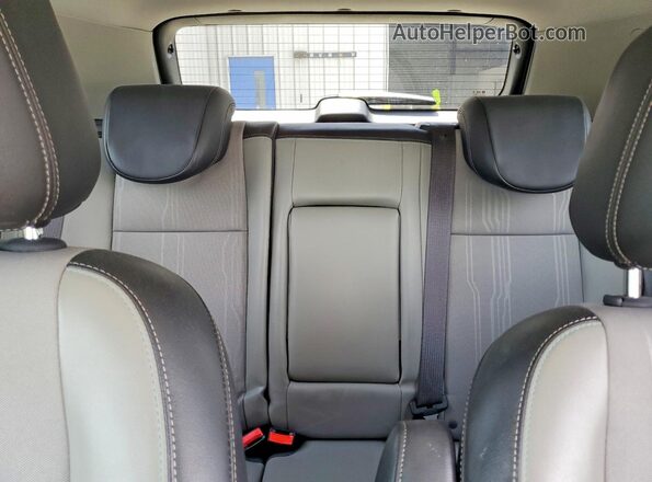 KL7CJLSBXGB683024 2016 CHEVROLET TRAX Белый Вид задних сидений