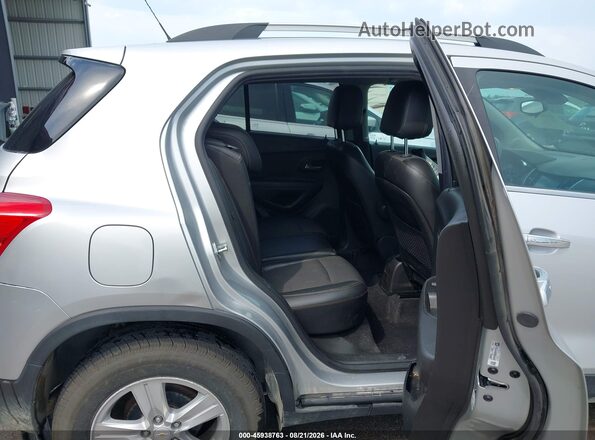 KL7CJLSBXHB222570 2017 CHEVROLET TRAX Silver VIN կոդի պիտակի տեսք