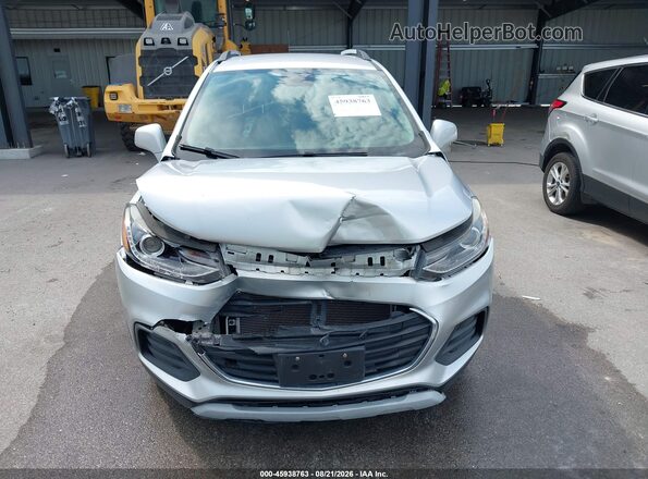 KL7CJLSBXHB222570 2017 CHEVROLET TRAX Silver Սալոնի հետևի տեսք