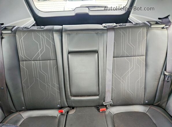 KL7CJLSBXJB707684 2018 CHEVROLET TRAX Белый 