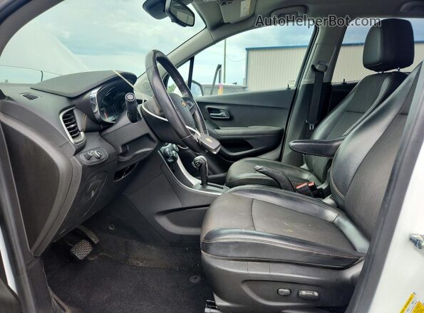 KL7CJLSBXJB707684 2018 CHEVROLET TRAX Белый Панорамный вид салона 360°