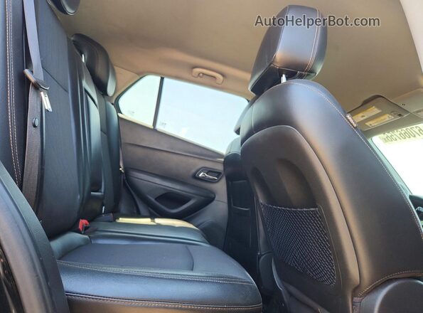 KL7CJLSBXKB721490 2019 CHEVROLET TRAX Black 