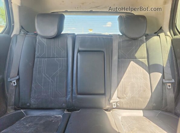 KL7CJLSBXKB858350 2019 CHEVROLET TRAX Белый Вид задних сидений