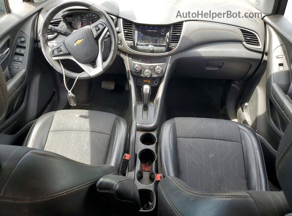 KL7CJLSBXMB309928 2021 CHEVROLET TRAX Black Առջևի վահանակի տեսք