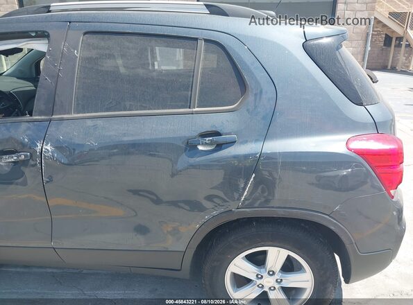 KL7CJLSM6NB566796 2022 CHEVROLET TRAX Серый 