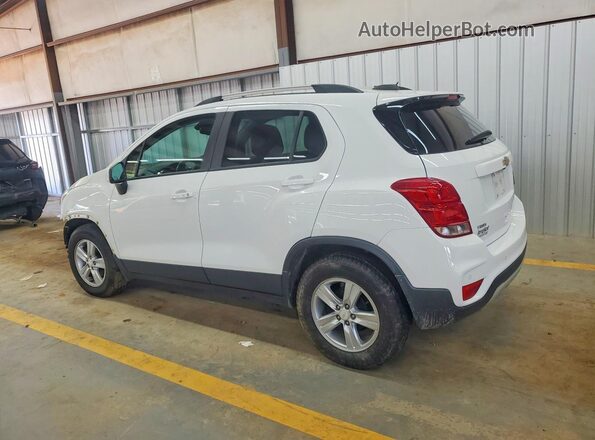 KL7CJLSMXMB375512 2021 CHEVROLET TRAX White Tył lewy