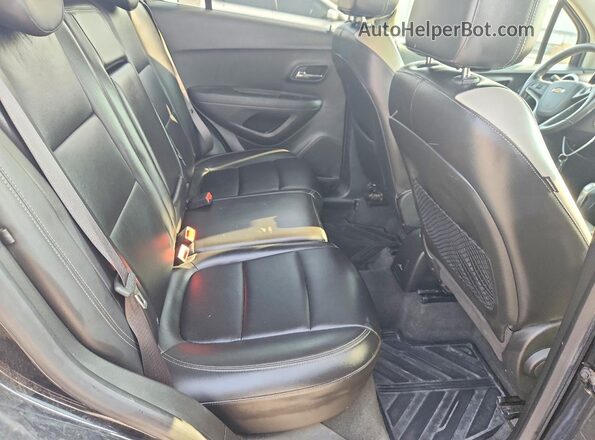 KL7CJMSB0GB650328 2016 CHEVROLET TRAX Black Вид задньої частини салону