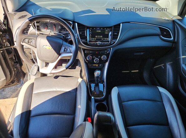 KL7CJMSB8KB745132 2019 CHEVROLET TRAX Black Вид панелі приладів