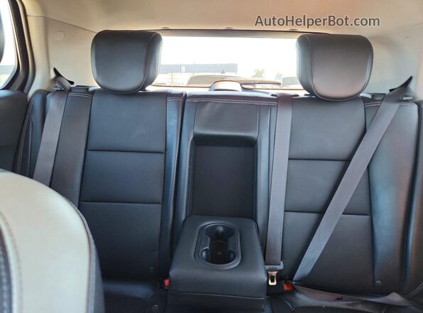 KL7CJMSB8KB745132 2019 CHEVROLET TRAX Black Вид задніх сидінь