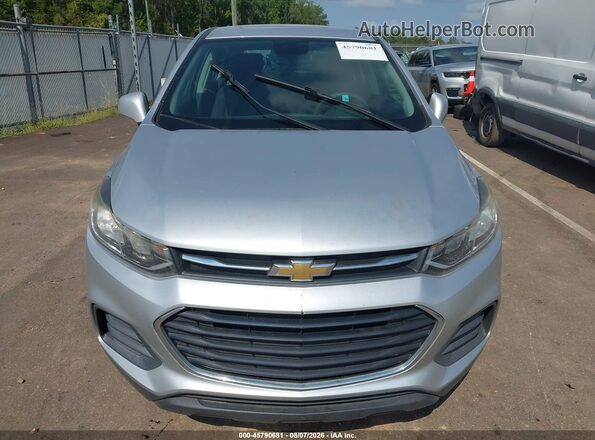 KL7CJNSB0HB139869 2017 CHEVROLET TRAX Silver წინა ხედი