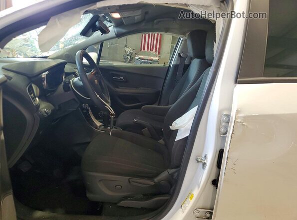 KL7CJNSB0LB073557 2020 CHEVROLET TRAX White წინა სალონის ხედი