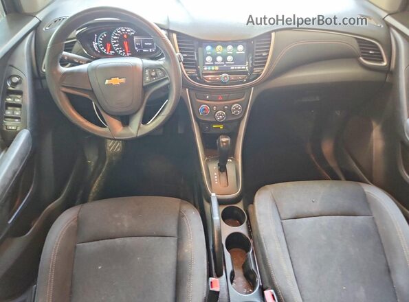 KL7CJNSB3JB717209 2018 CHEVROLET TRAX Белый Вид панели приборов