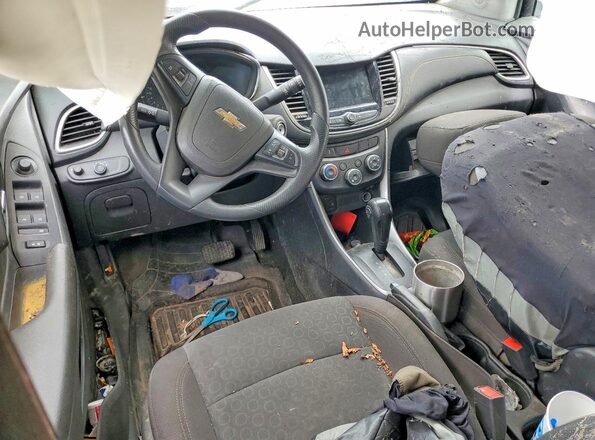 KL7CJNSB3MB360554 2021 CHEVROLET TRAX Silver Dashboard view