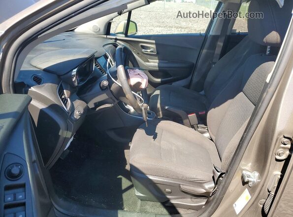 KL7CJNSM1MB376740 2021 CHEVROLET TRAX Желто-коричневый Вид салона спереди