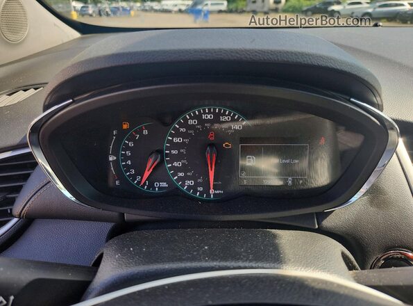 KL7CJPSB0JB712075 2018 CHEVROLET TRAX Белый Вид щитка приборов
