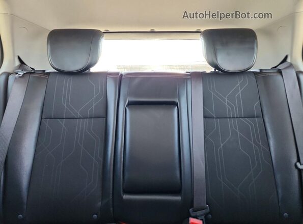 KL7CJPSB0KB788090 2019 CHEVROLET TRAX Black Widok tylnych siedzeń