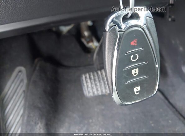 KL7CJPSB0KB862267 2019 CHEVROLET TRAX Silver Vista del salpicadero