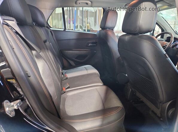 KL7CJPSB1LB034102 2020 CHEVROLET TRAX Black Вид задніх сидінь