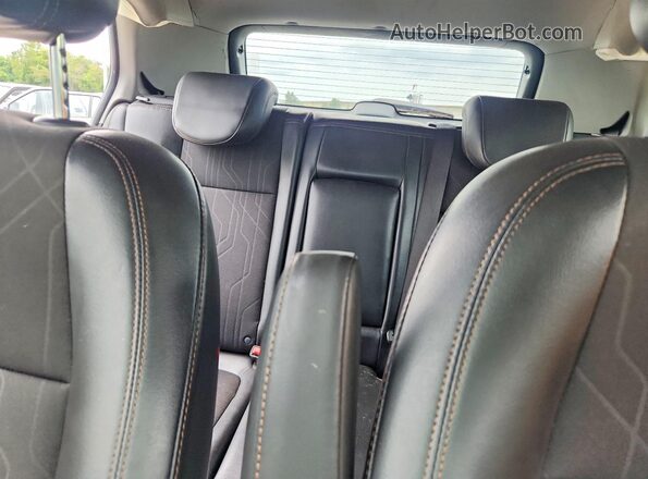 KL7CJPSB1MB354392 2021 CHEVROLET TRAX Charcoal უკანა სავარძლების ხედი