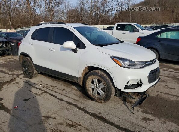 KL7CJPSB2MB320817 2021 CHEVROLET TRAX White Вид ззаду