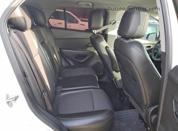 KL7CJPSB2MB320817 2021 CHEVROLET TRAX White 