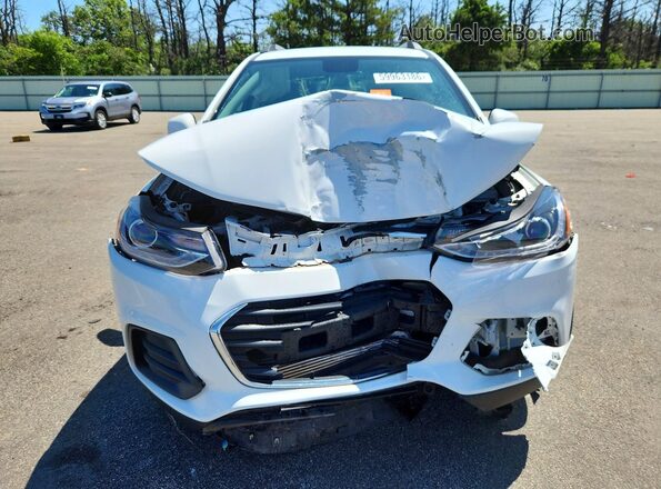 KL7CJPSB3LB039169 2020 CHEVROLET TRAX White Вид спереду