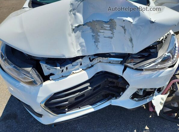 KL7CJPSB3LB039169 2020 CHEVROLET TRAX White Вид задньої частини салону