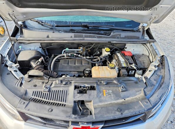 KL7CJPSB4LB319473 2020 CHEVROLET TRAX Серебряный Вид подкапотного пространства