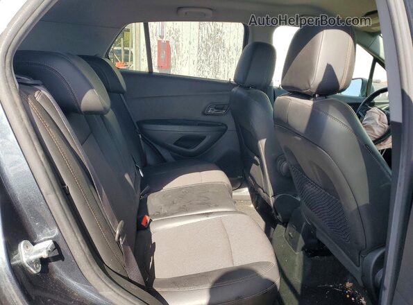 KL7CJPSB4MB337540 2021 CHEVROLET TRAX Gray Սալոնի հետևի տեսք