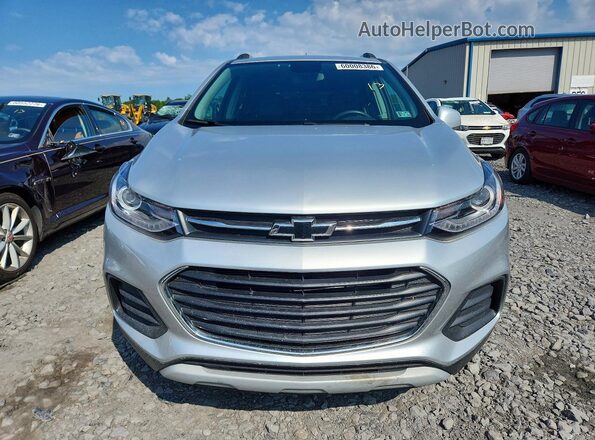 KL7CJPSB7LB042351 2020 CHEVROLET TRAX Серебряный Вид спереди
