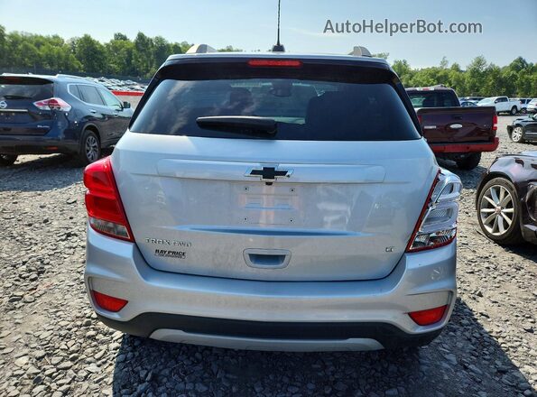 KL7CJPSB7LB042351 2020 CHEVROLET TRAX Серебряный Вид сзади